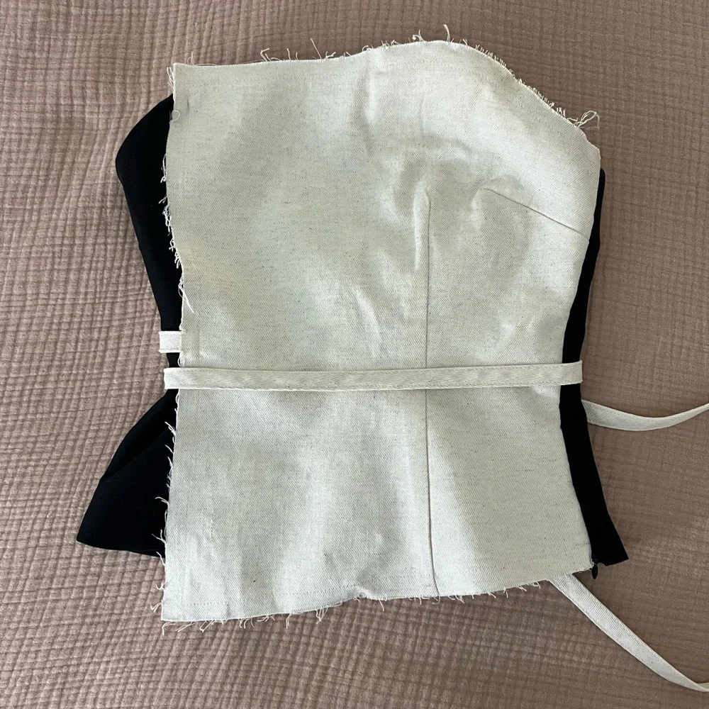 Black & Cream Asymmetric Tie Corset Top - Picture 10 of 10